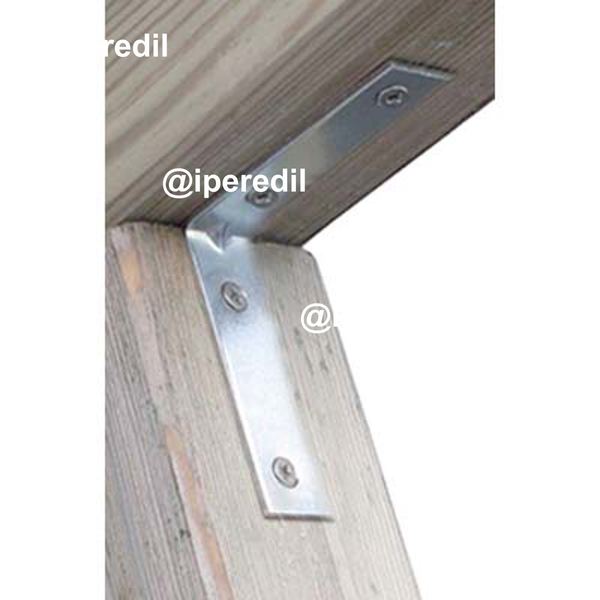 LASTRINA 4 FORI ANGOLARE ZINCATA S.MM 2,0 CF=PZ 100 CM 10X10X1,5