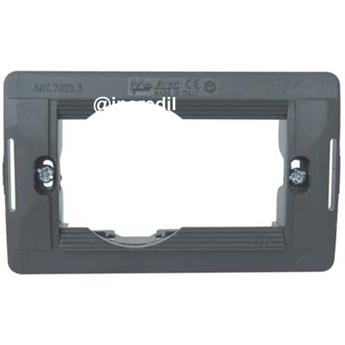 SUPPORTO FRUTTI ARC MARLANVIL PC NERO POSTI 1+SCHUKO