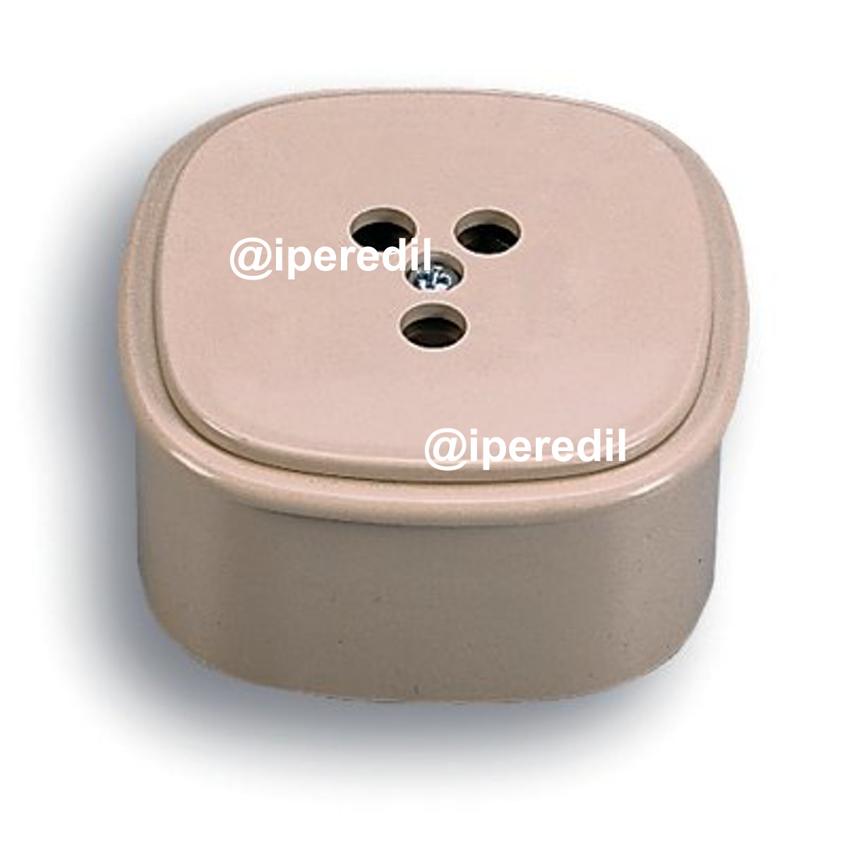 PRESA A PARETE TRIPOLARE FME