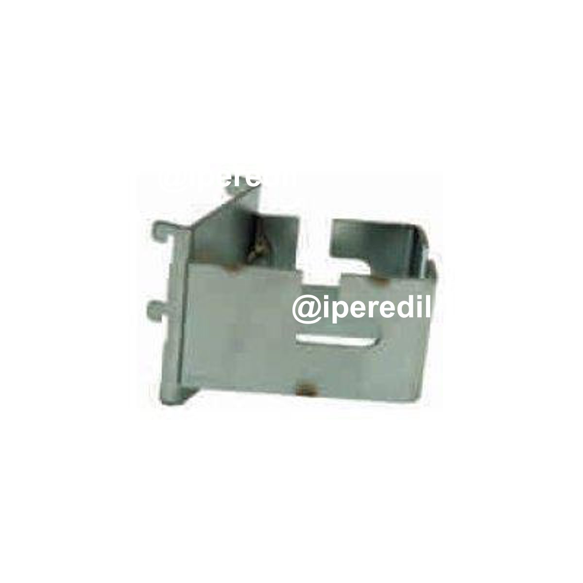 PIASTRA PORTAUTENSILI X SCHIENALE FORATO MARKET H MM 45 L MM70 - 08134109