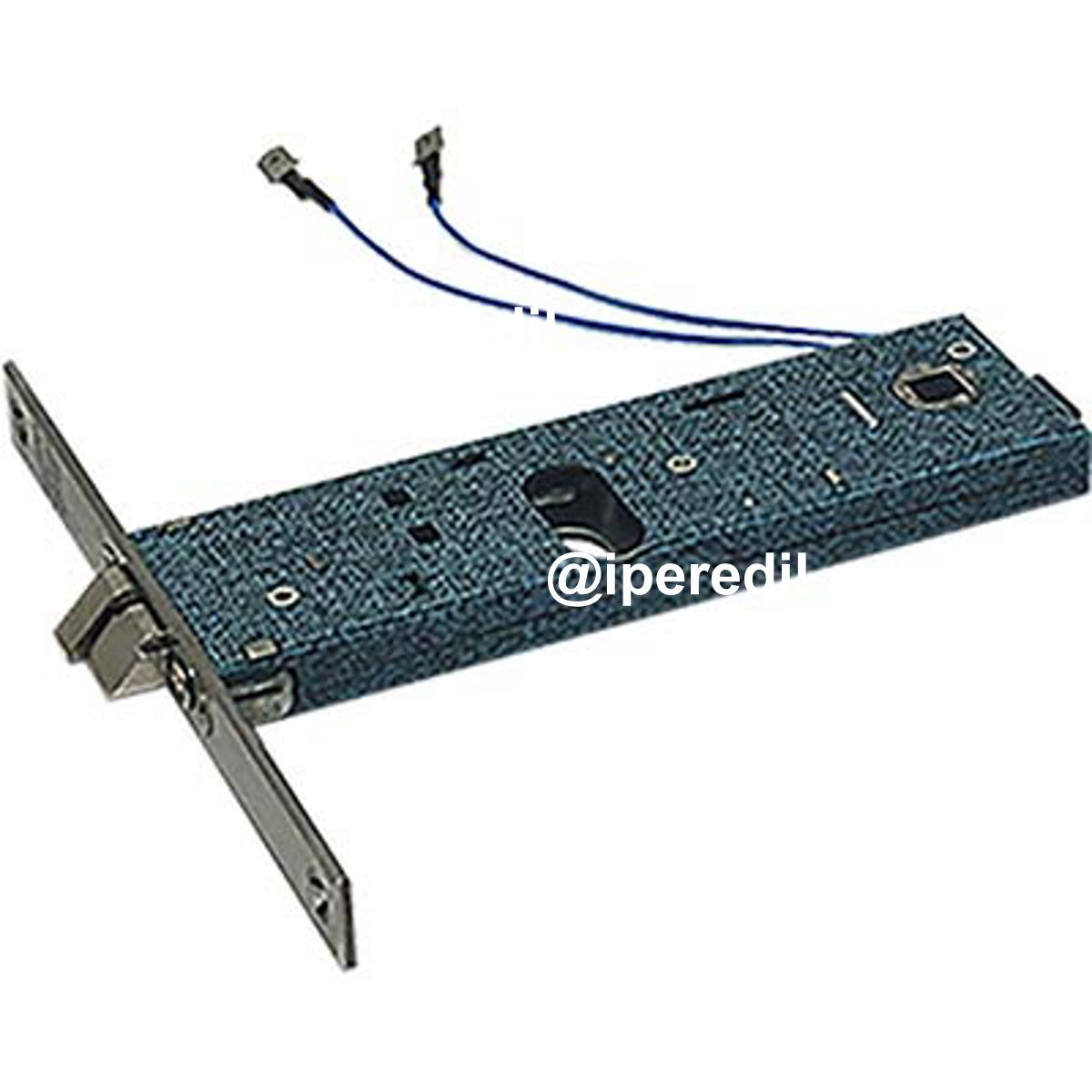 SERRATURA METALLO INFILARE ELETTRICA 799 OMEC B.Q NICH F.MM 16 F.OVALE+SCR H.MM 44 E.MM 70 - 08213972