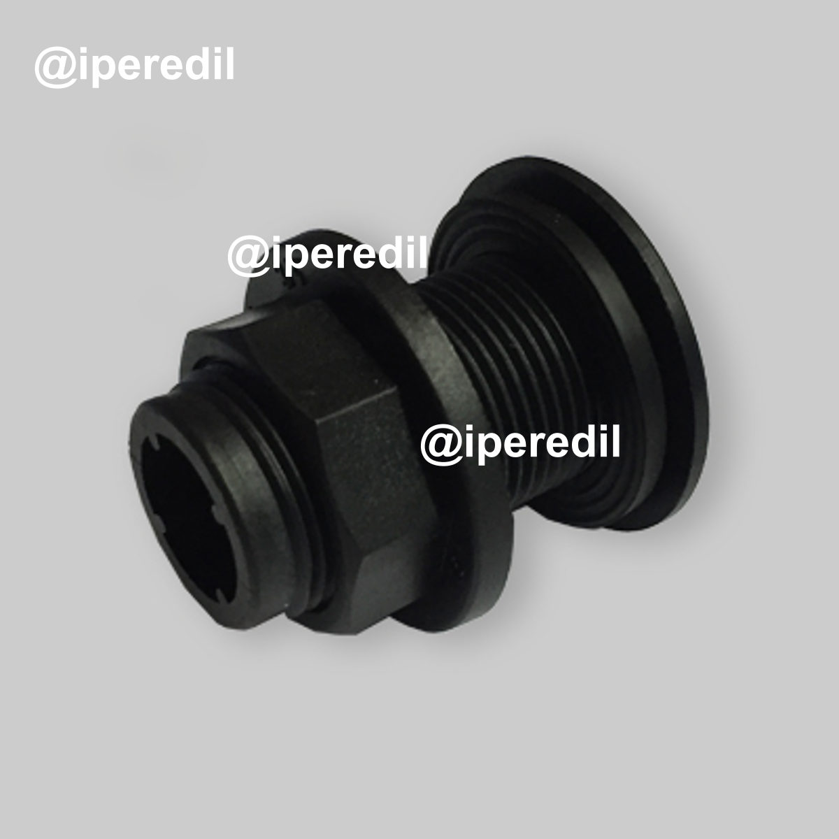 ATTACCO PER SERBATOIO DIRITTO MASCHIO IN PP 3/4"