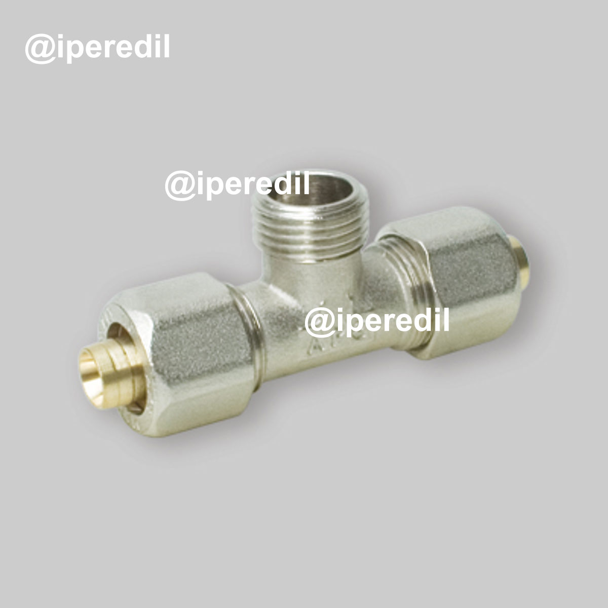 TEE MASCHIO A COMPRESSIONE PER TUBO MULTISTRATO APE Ø16 (2,0) x 1/2"M x Ø16 (2,0)