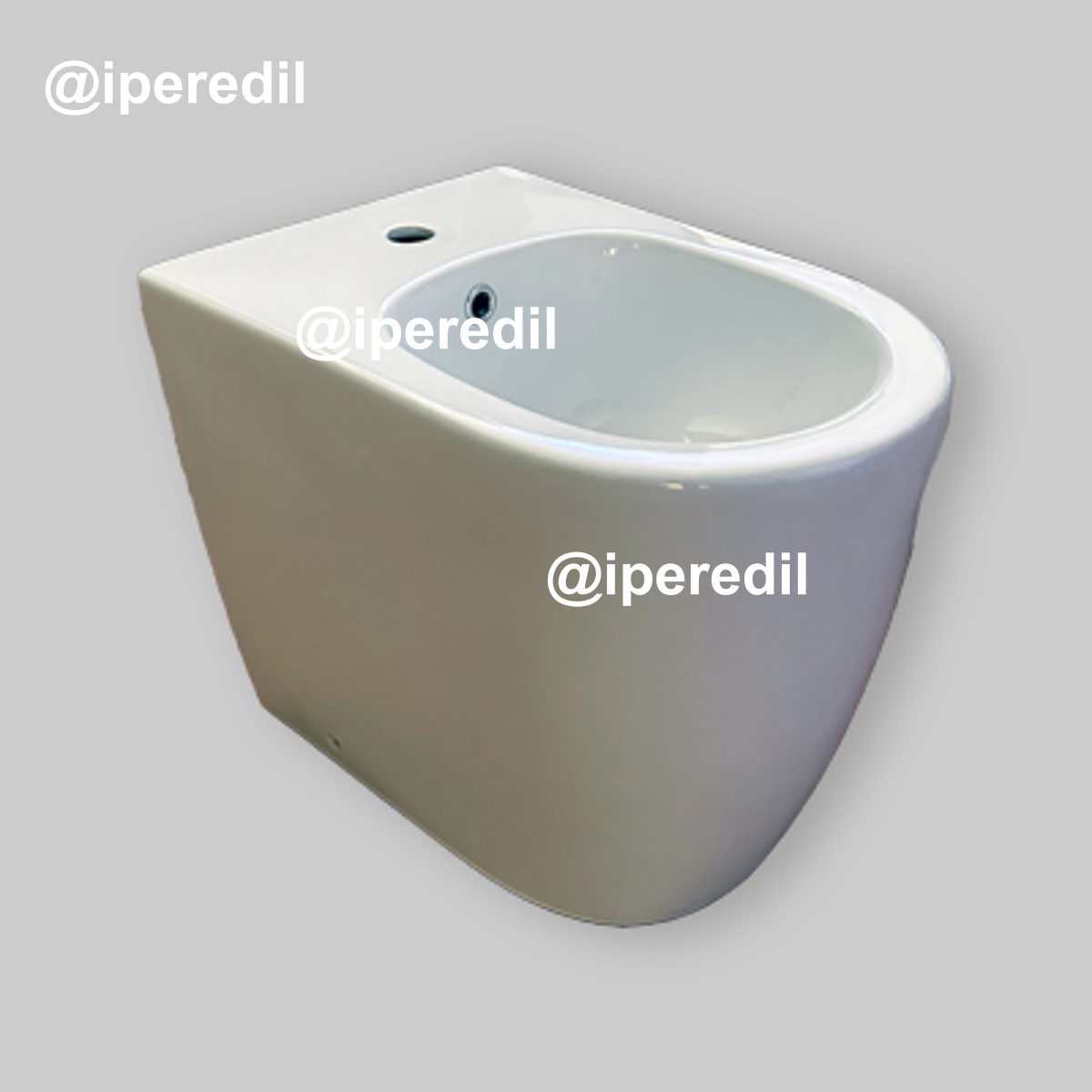 BIDET FILO PARETE "SERIE ONE" Monoforo