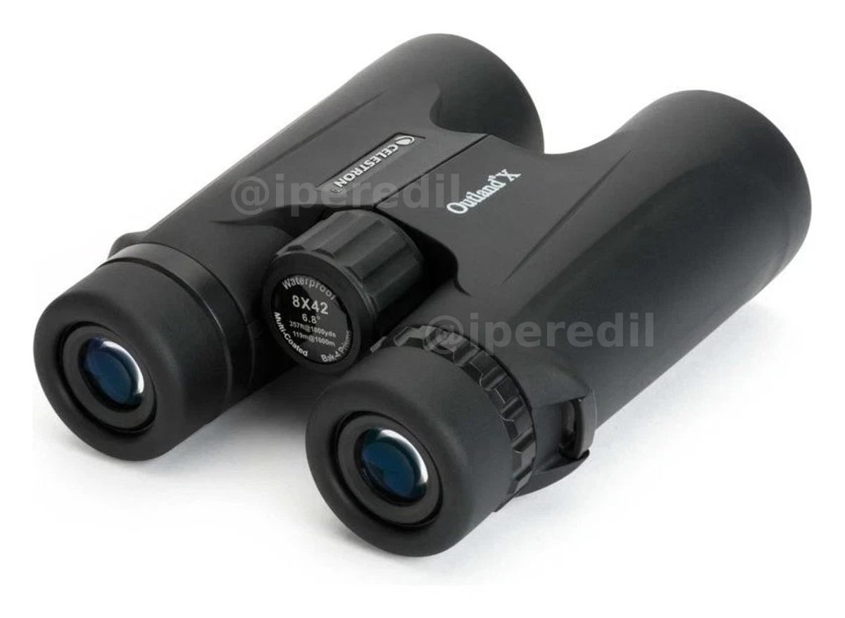 CELESTRON BINOCOLO OUTLAND-X 8x42 TASCABILE GOMMATO TETTO CB71346